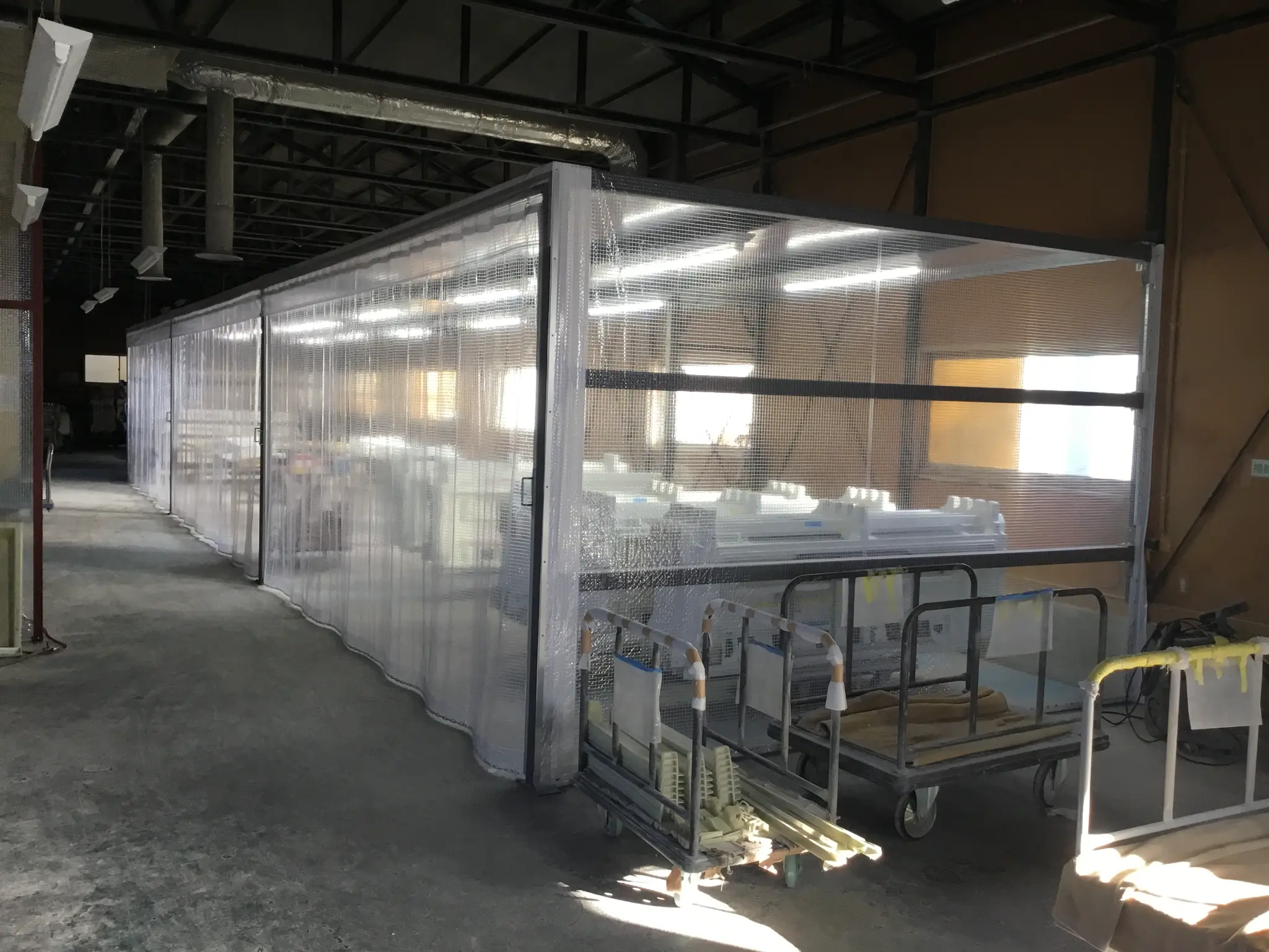 工場用クリーンルーム間仕切り